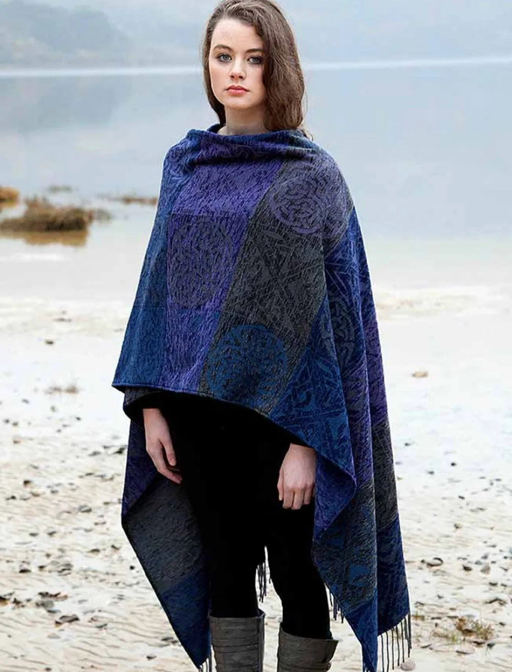 Flash Sale Celtic Knot Ruana Wrap Women Ponchos, Capes & Shawls