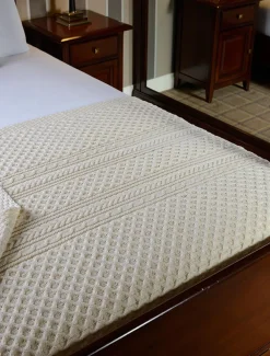 Hot Magee Clan Aran Throw Clan Throws
