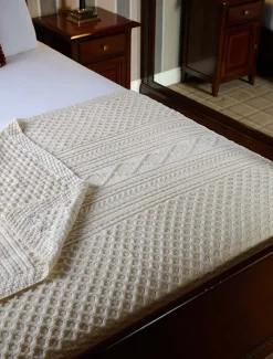 New O'Flaherty Clan Aran Throw Clan Throws