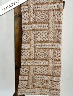 Outlet Two-Tone Aran Pleated Throw Knitted Wool Throws